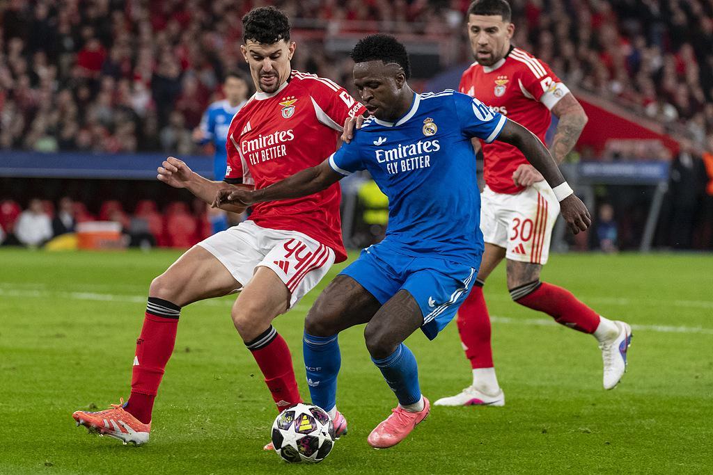 开云在线-体坛联播｜中国队今日再冲两金，短道速滑追平历届最差成绩